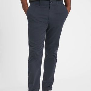NWT Banana Republic Aiden slim-fit pant